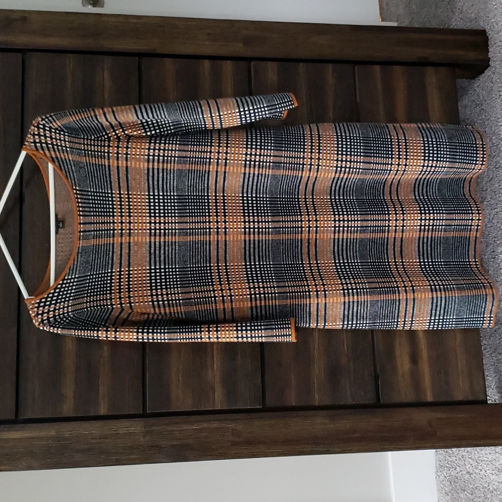 Ann Taylor 3/4 sleeve sweater dress